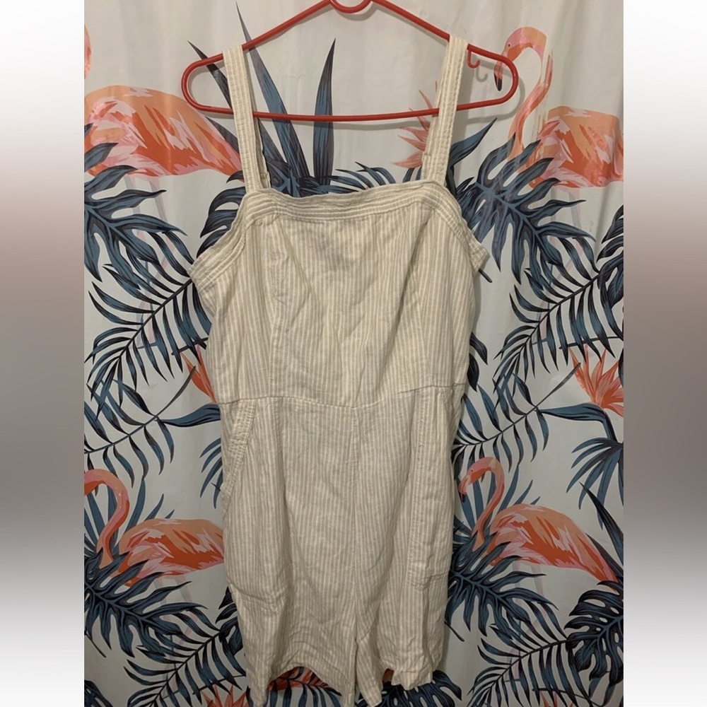 Pin strip linen romper